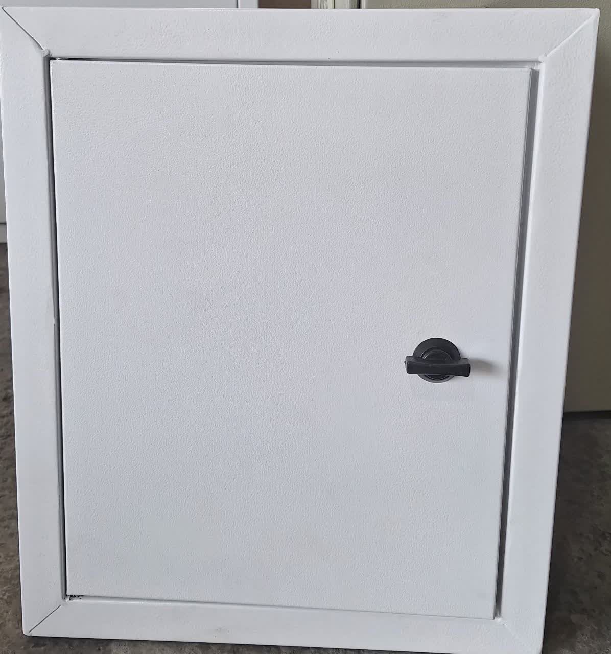 تابلو توکار13*30*40
